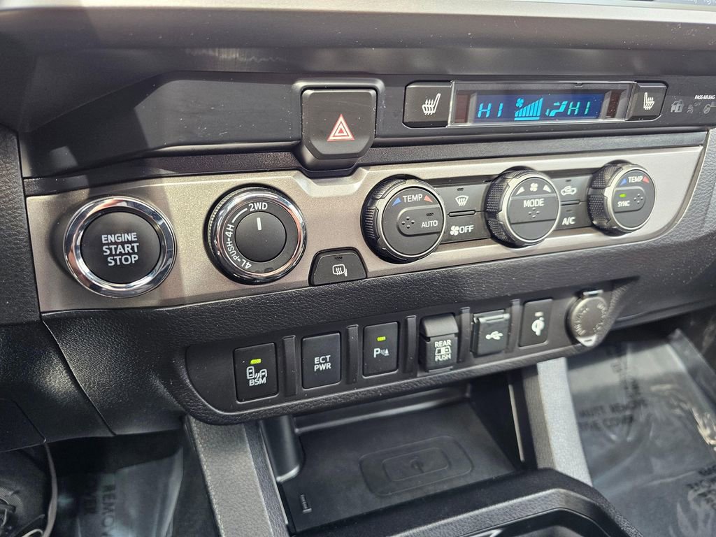Certified 2023 Toyota Tacoma Limited AWD/4WD image 38