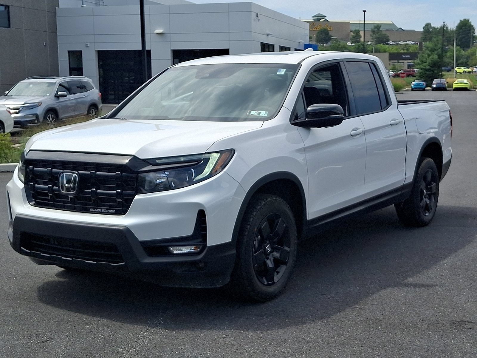New 2026 Honda Ridgeline Black Edition image 2