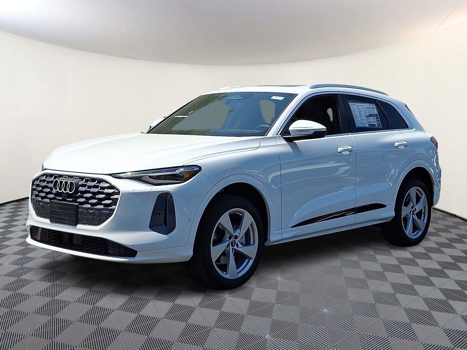 New 2026 Audi Q5 Premium AWD/4WD image 3
