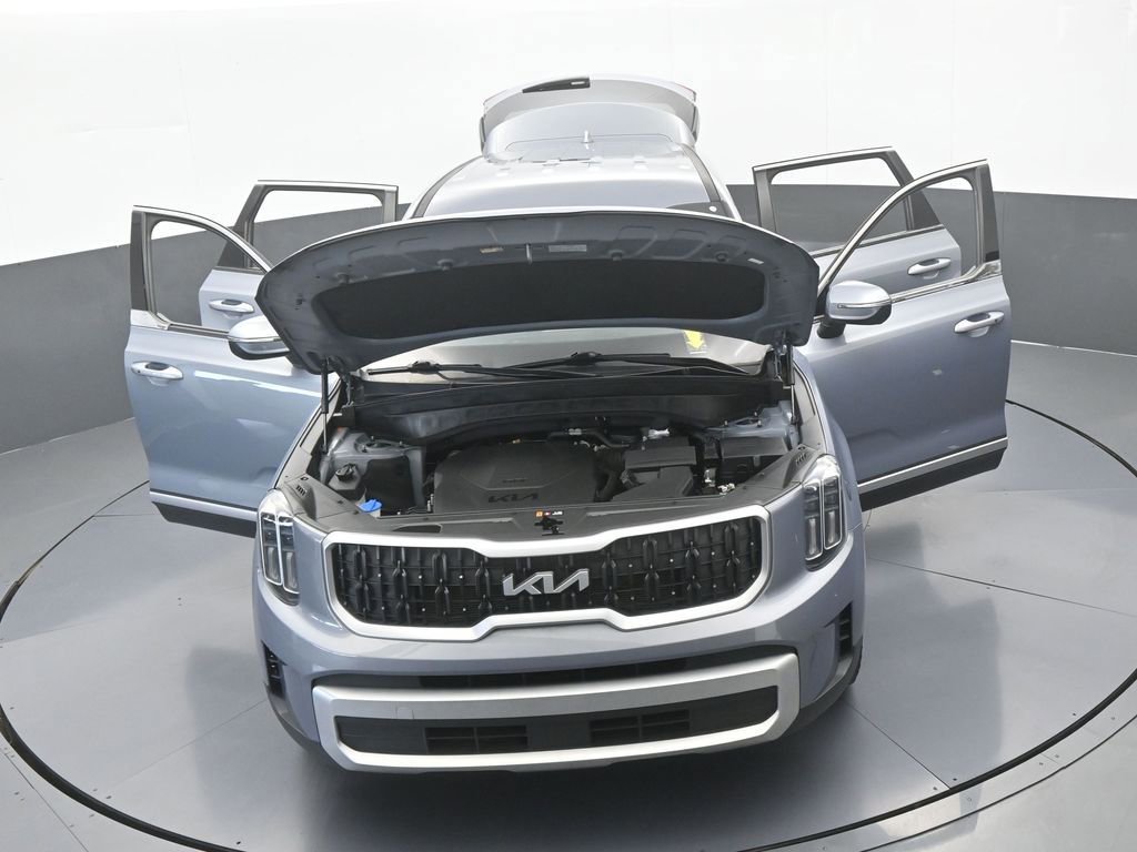 Used 2024 Kia Telluride LX FWD image 73