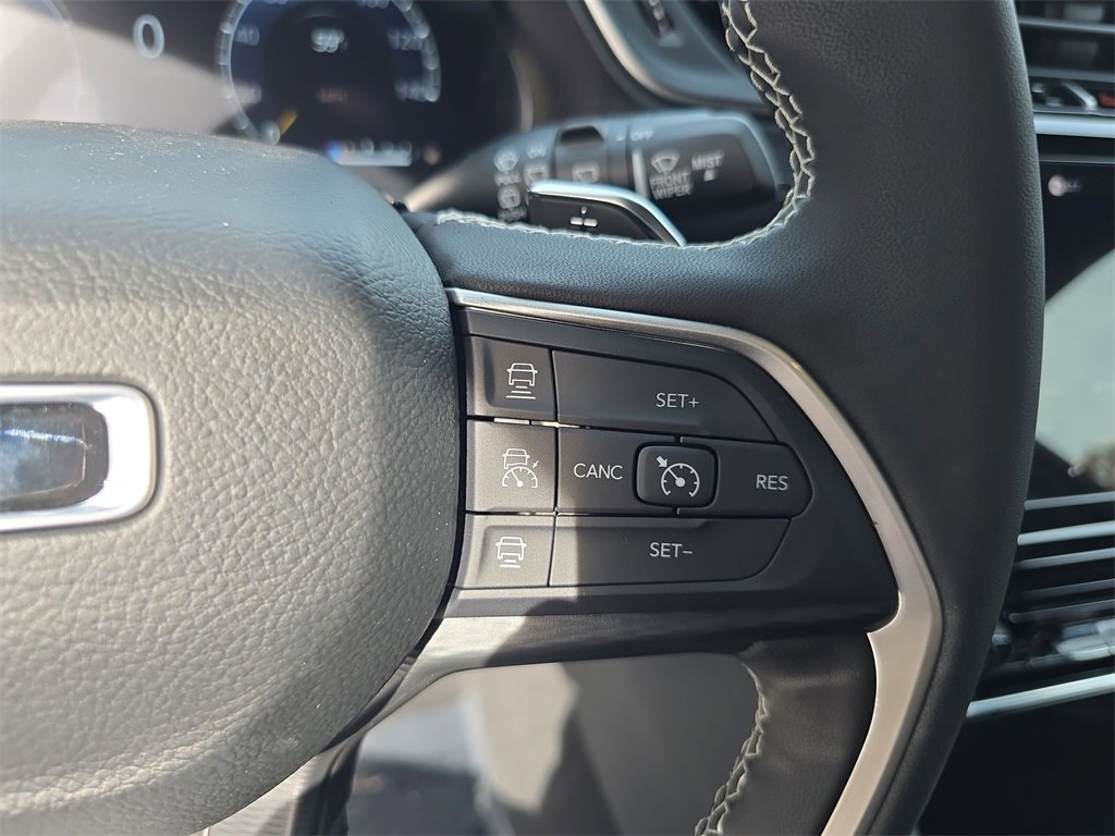 New 2025 Jeep Grand Cherokee Laredo X image 18