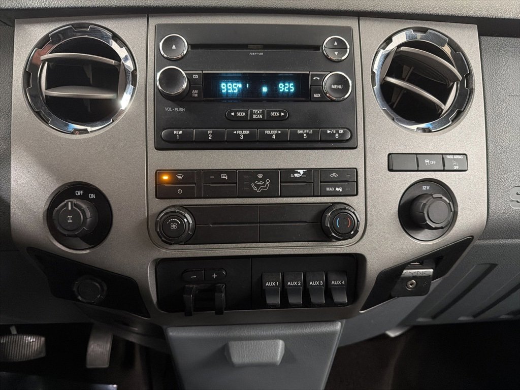 Used 2014 Ford F250 XLT w/ XLT Interior Package image 14