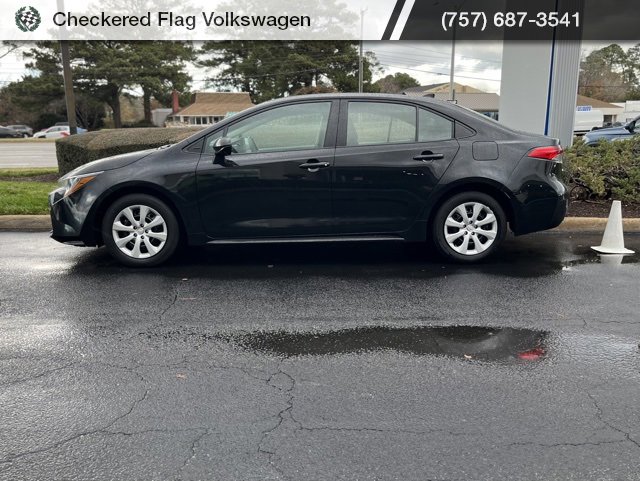 Used 2024 Toyota Corolla LE image 5