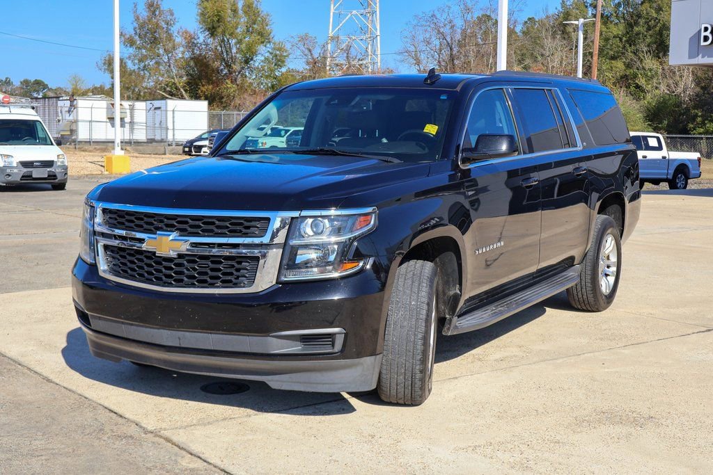 Used 2018 Chevrolet Suburban LT image 23