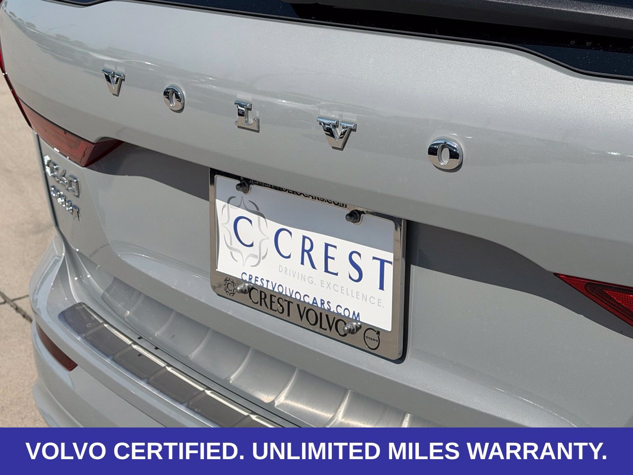 Certified 2026 Volvo XC60 B5 Ultra AWD/4WD image 12