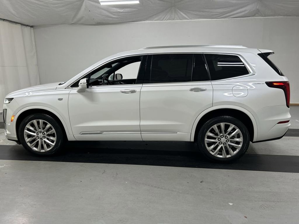 Used 2023 Cadillac XT6 Premium Luxury w/ LPO, Floor Liner Package AWD/4WD image 6
