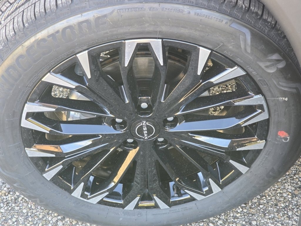 New 2026 Nissan Rogue SV image 18