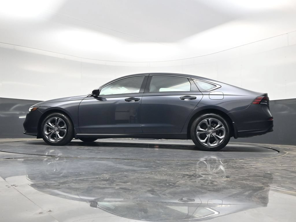 Used 2023 Honda Accord EX image 34