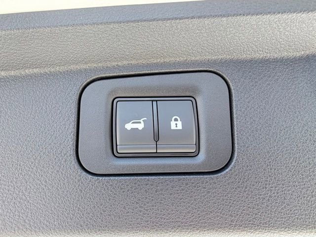 New 2026 Nissan Armada SL image 38