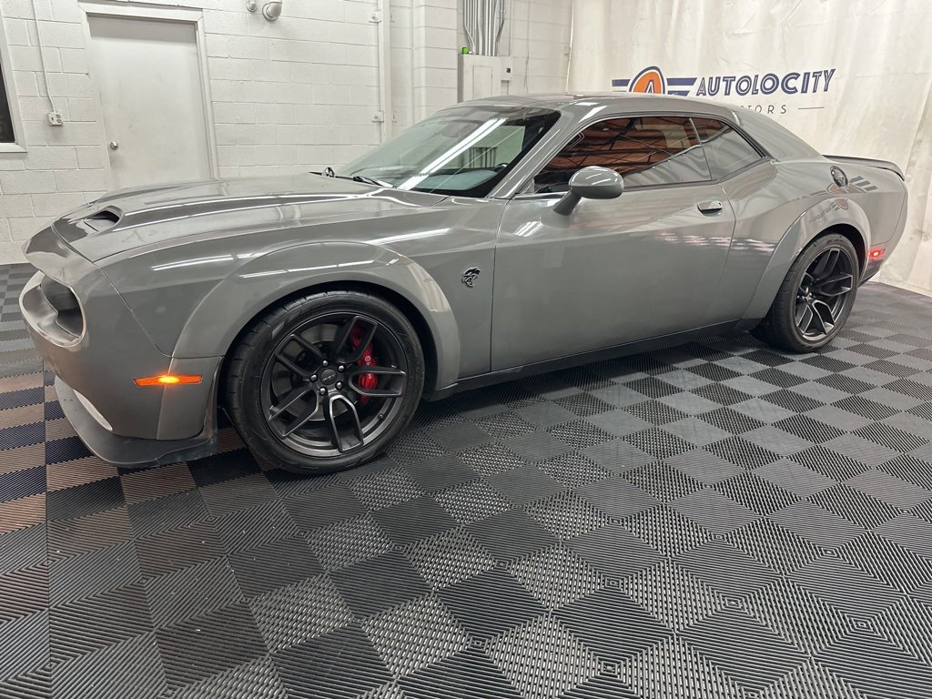 Used 2019 Dodge Challenger SRT Hellcat image 5