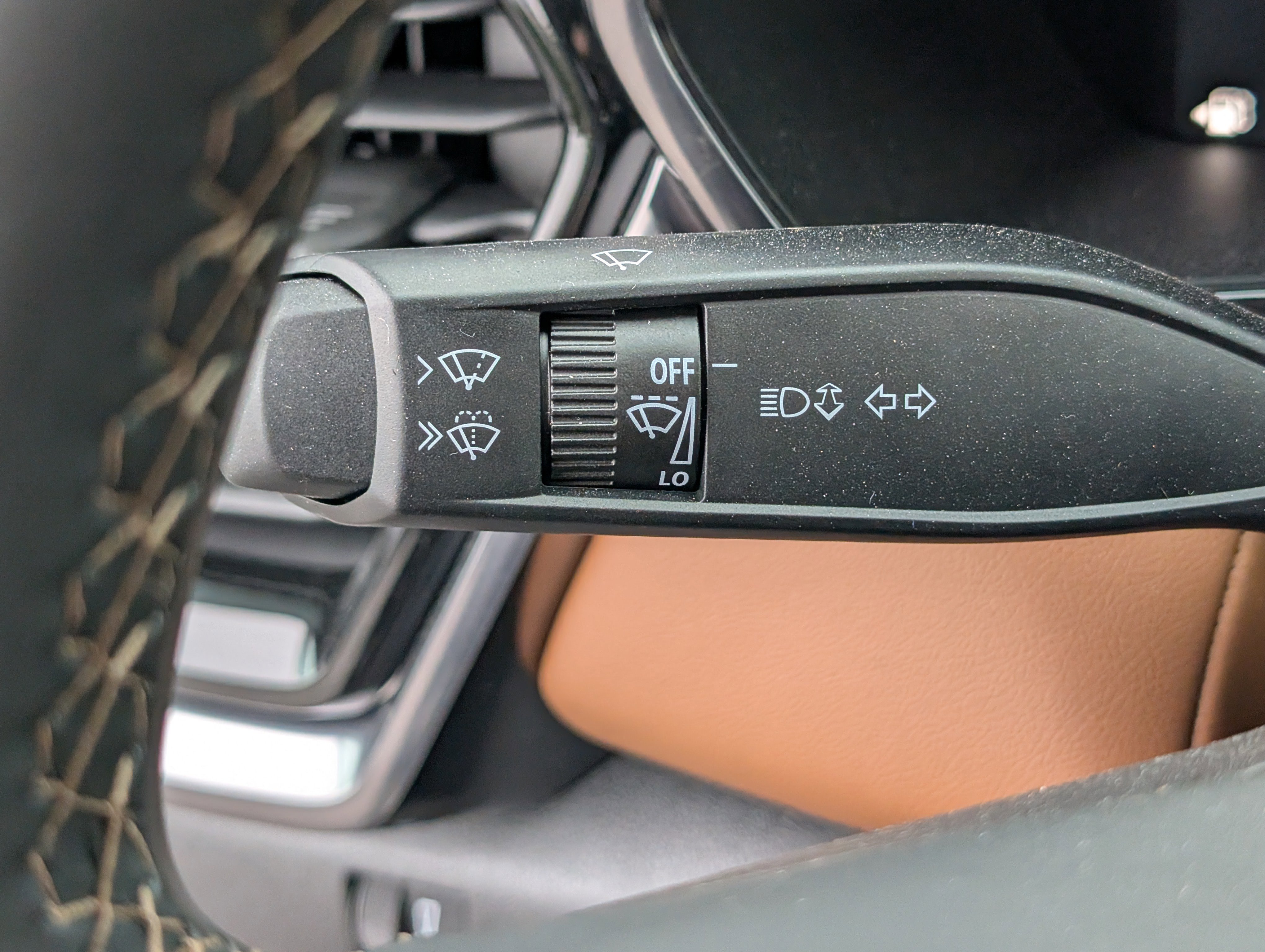 New 2026 GMC Canyon AT4 w/ Off-Road Front Bumper Package image 25