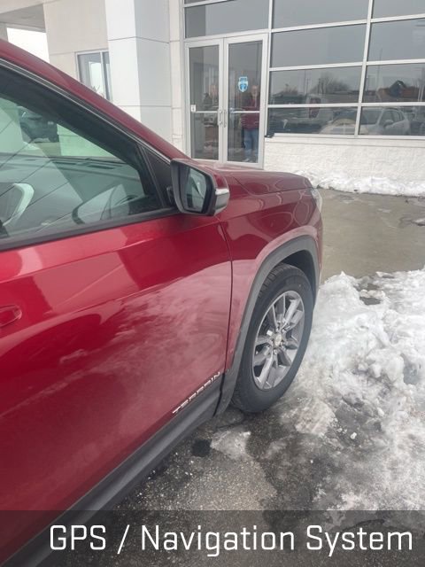 Used 2023 GMC Terrain SLT image 9