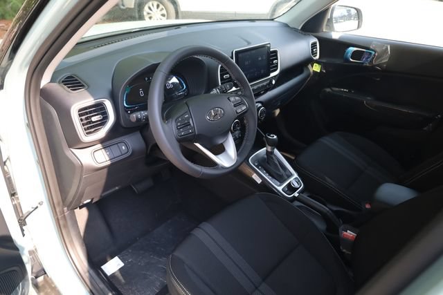 New 2026 Hyundai Venue SEL FWD image 10