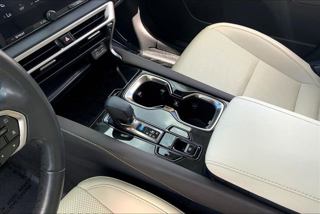 Used 2024 Lexus RX 350 FWD image 16