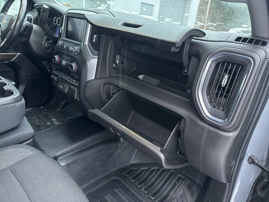 Used 2019 Chevrolet Silverado 1500 LT image 20