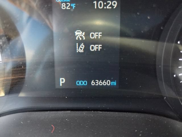 Used 2023 Toyota Sienna XLE FWD image 30