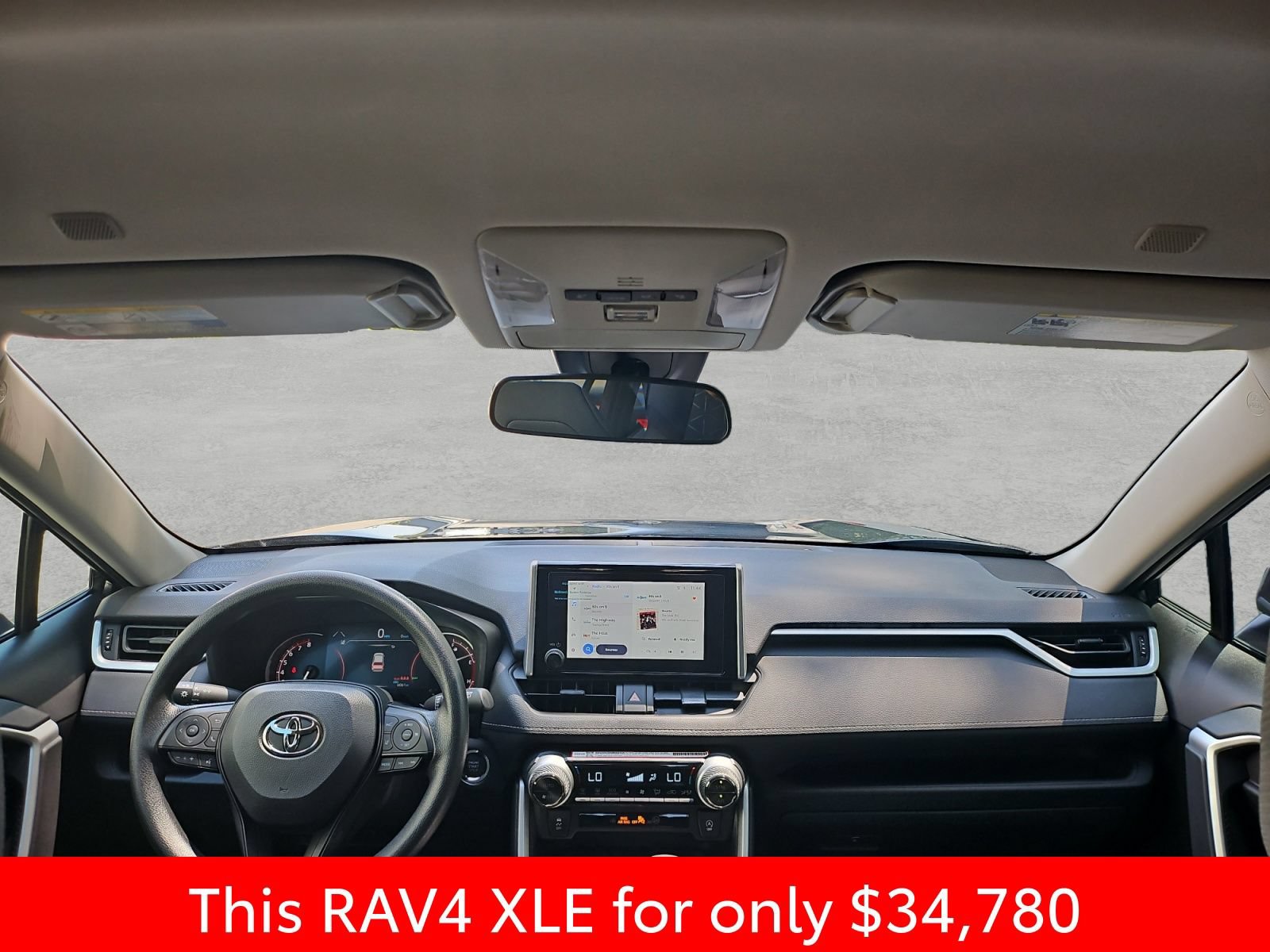 Used 2025 Toyota RAV4 XLE FWD image 39