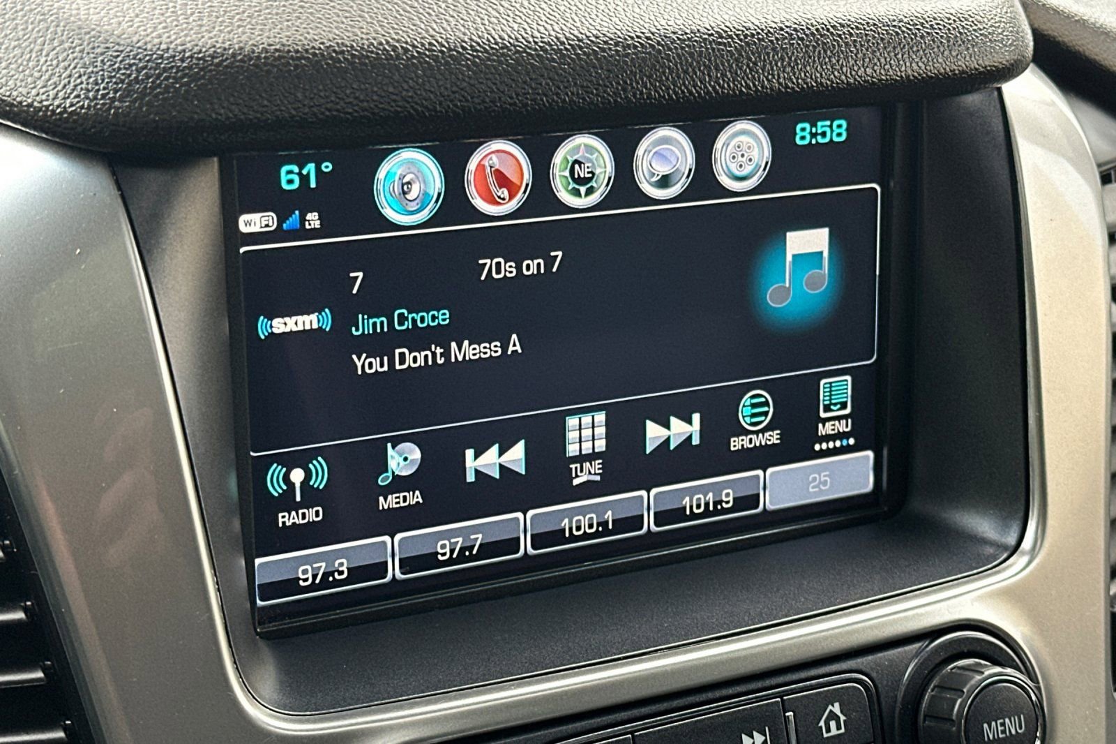 Used 2020 Chevrolet Tahoe Premier AWD/4WD image 15