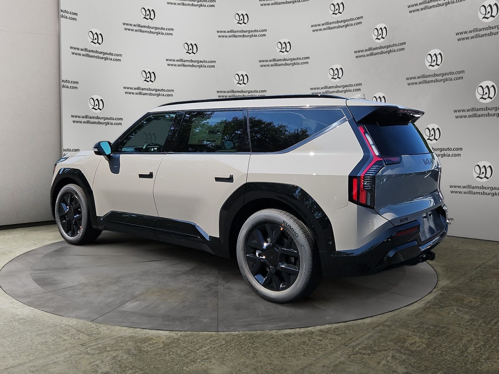 New 2026 Kia EV9 Land AWD/4WD image 3