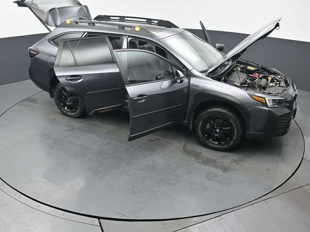 Used 2025 Subaru Outback Wilderness AWD/4WD image 52
