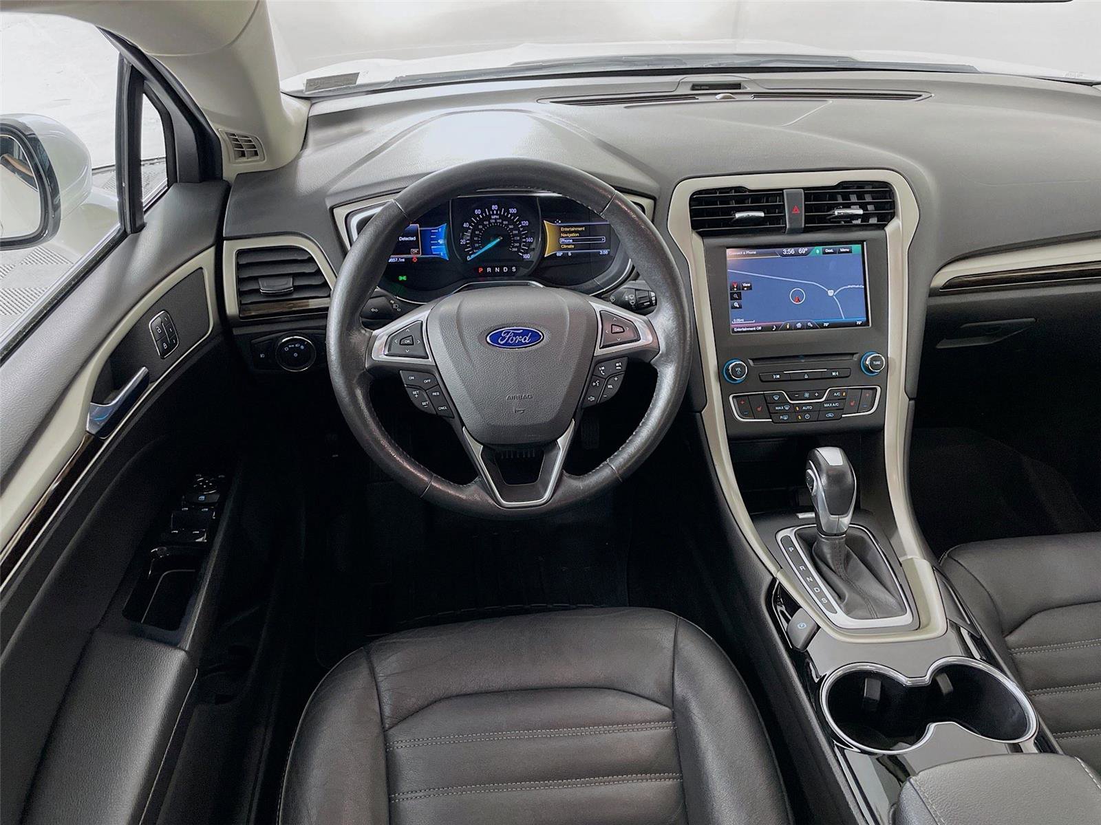Used 2016 Ford Fusion SE w/ Equipment Group 202A FWD image 26