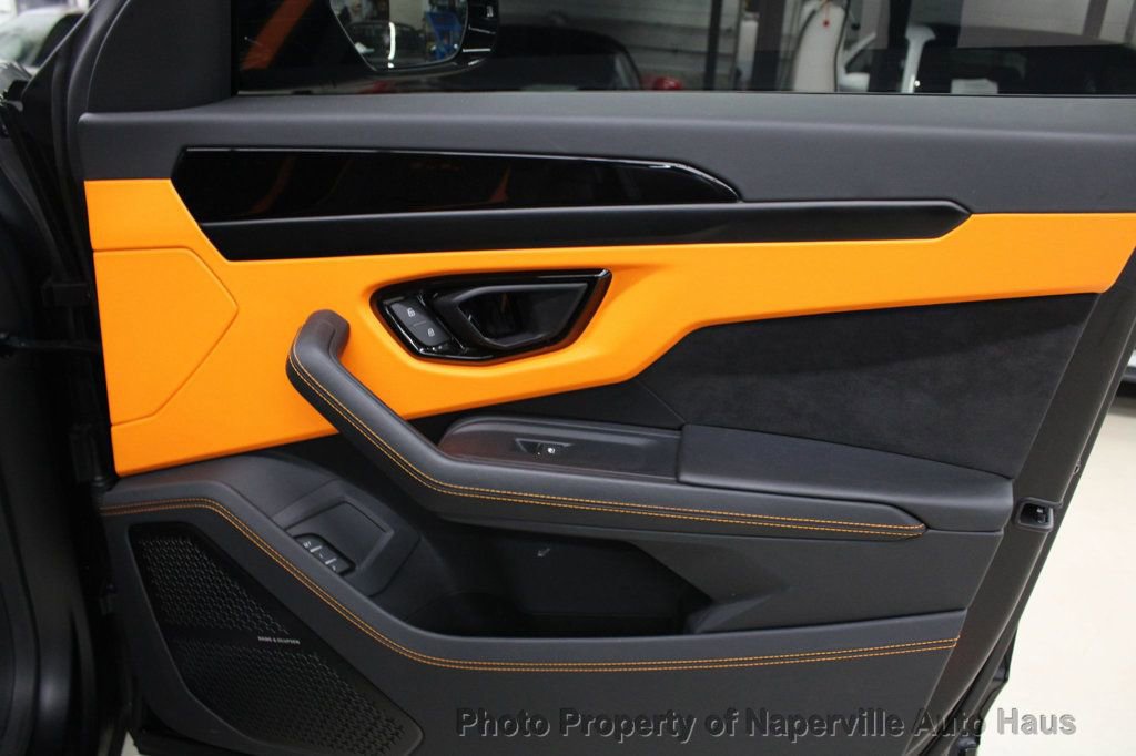Used 2023 Lamborghini Urus S image 51