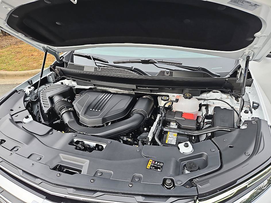 New 2027 Chevrolet Traverse LT AWD/4WD image 22