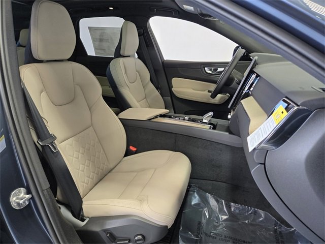 New 2026 Volvo XC60 B5 Plus w/ Protection Package Premier image 15