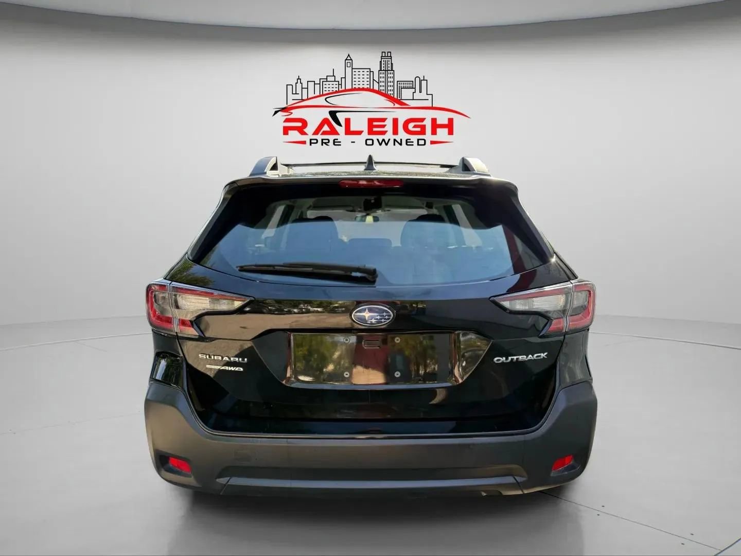 Used 2023 Subaru Outback image 3