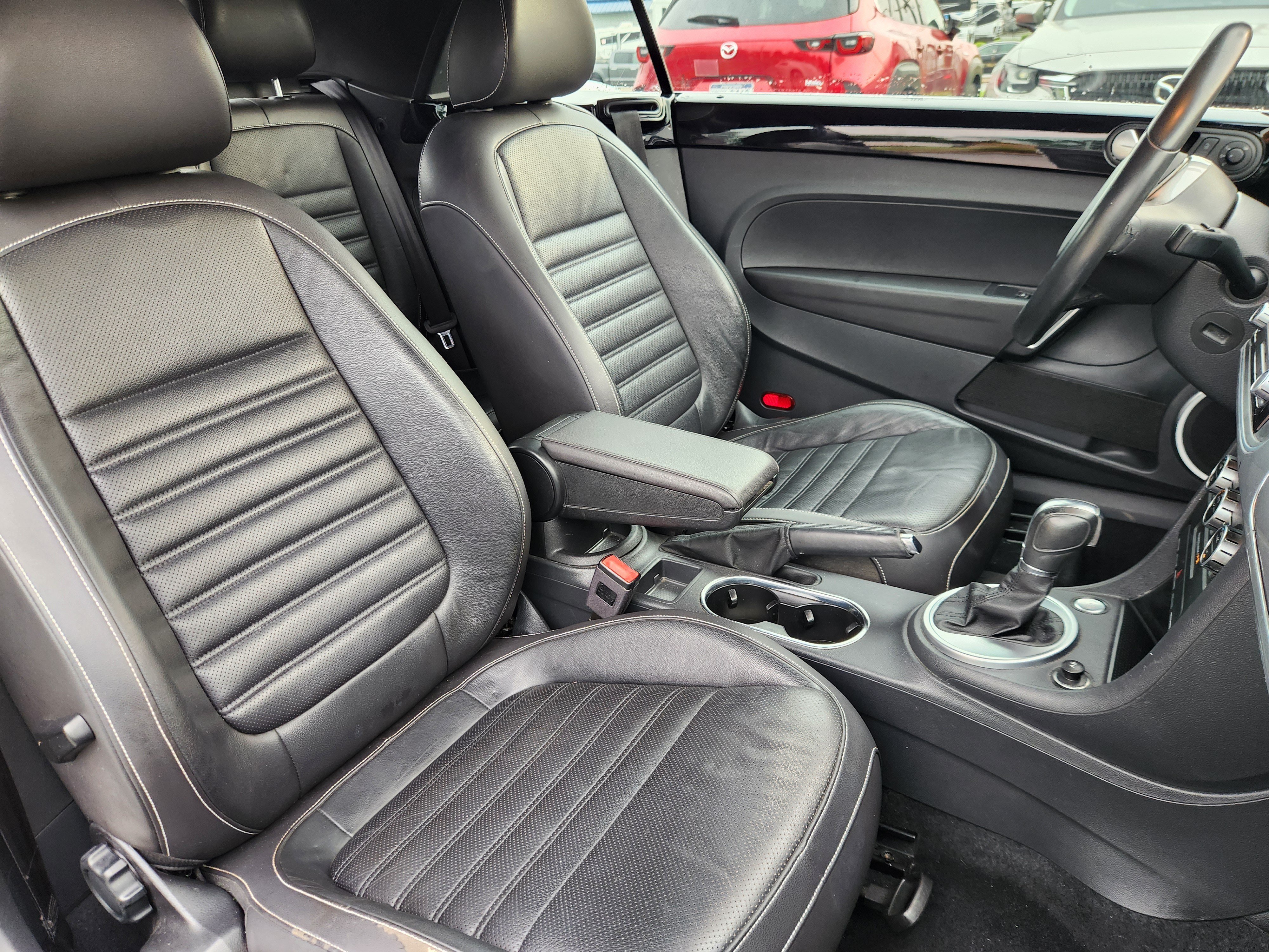 Used 2014 Volkswagen Beetle 1.8T FWD image 13