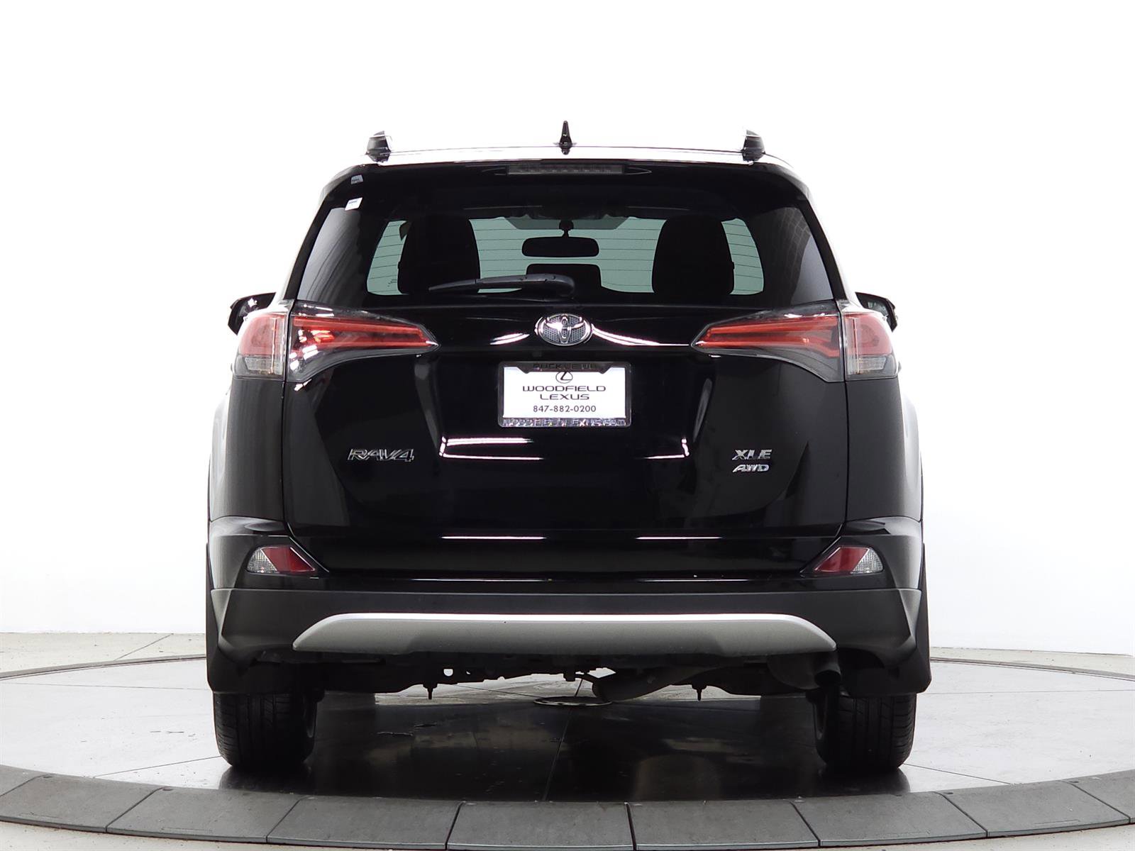 Used 2016 Toyota RAV4 XLE AWD/4WD image 6