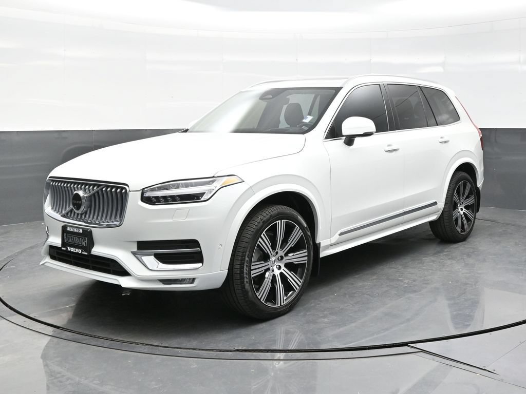 Used 2025 Volvo XC90 B6 Ultra w/ Protection Package Premier AWD/4WD image 3