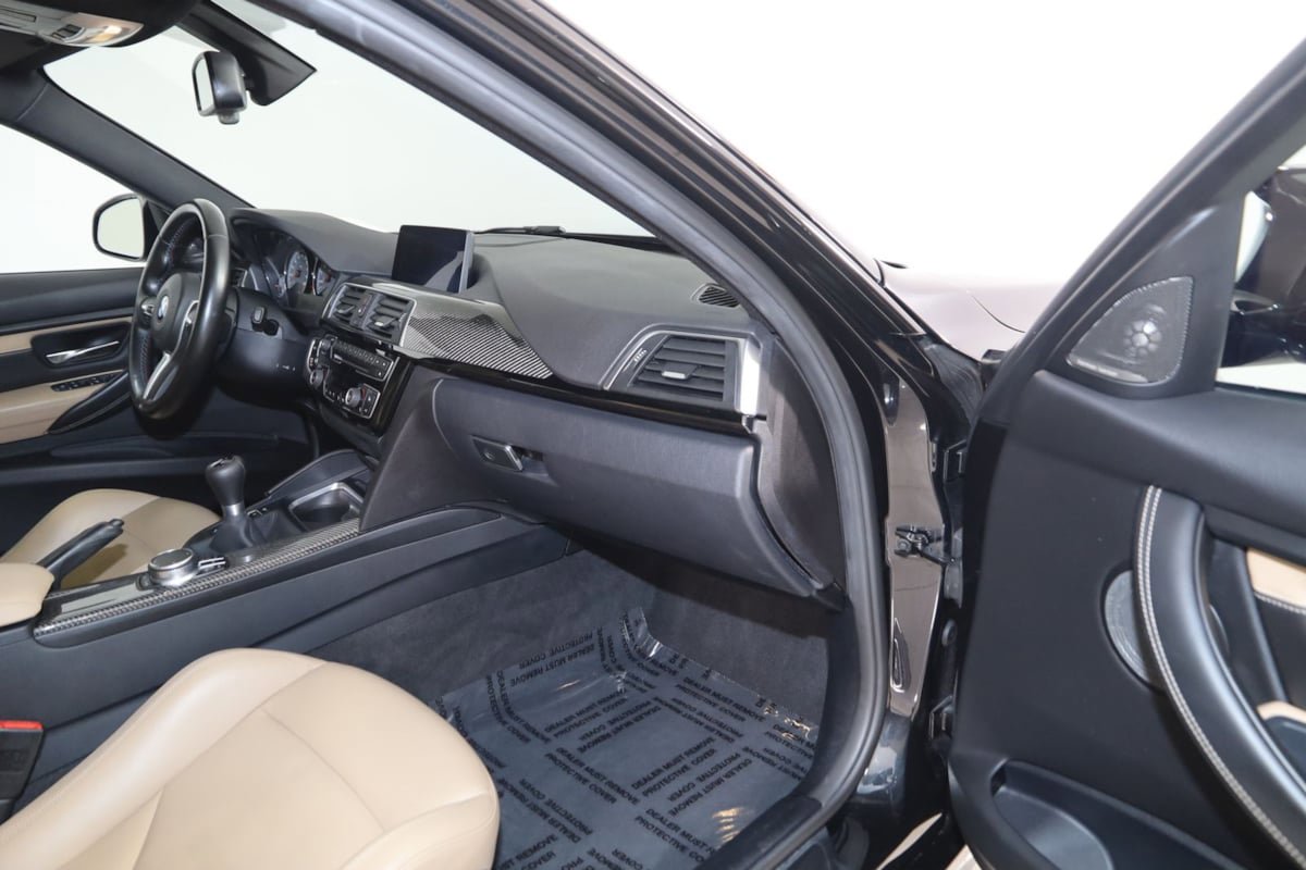 Used 2017 BMW M3 w/ Executive Package image 47