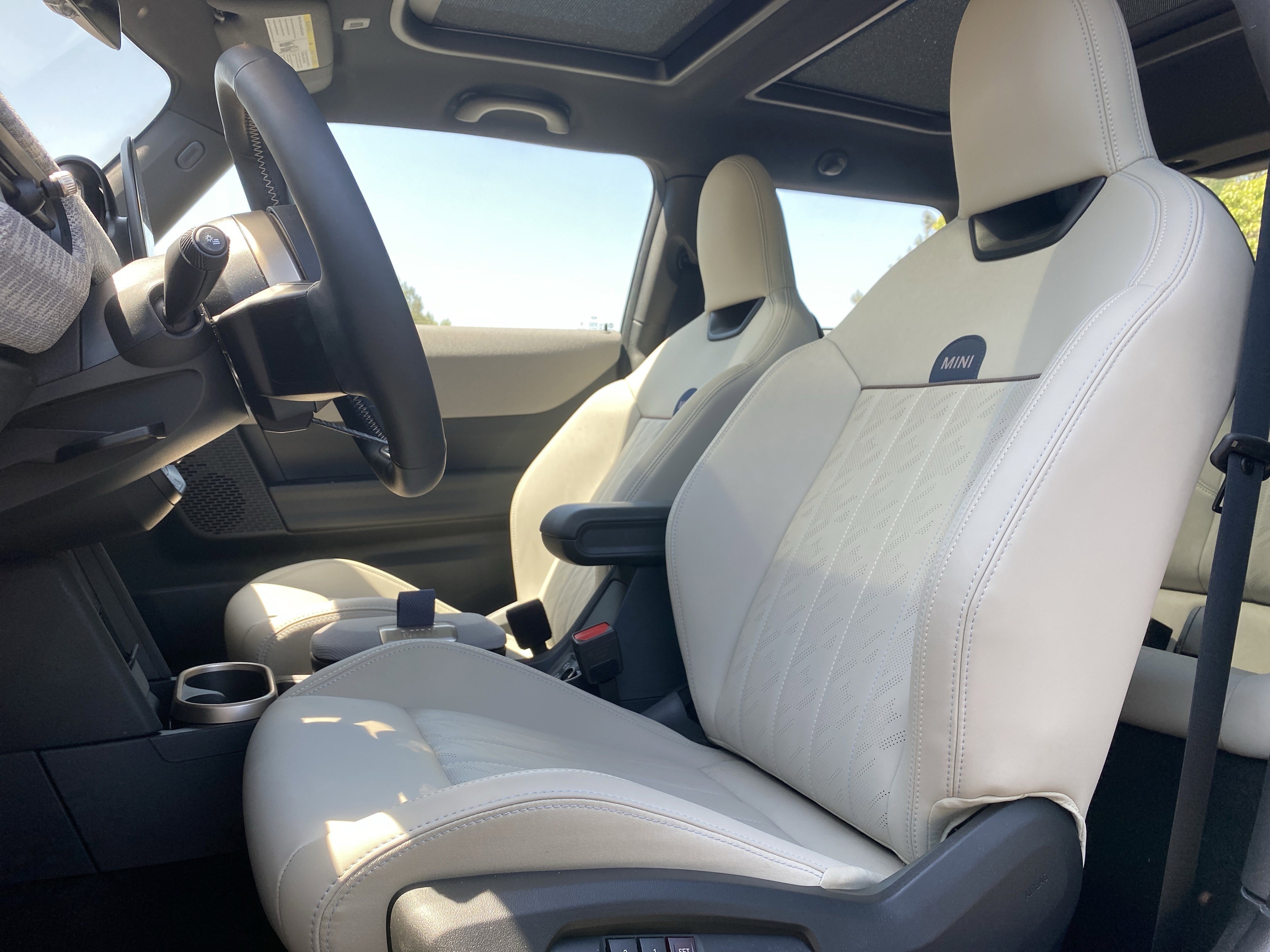 Used 2025 MINI Cooper S image 7