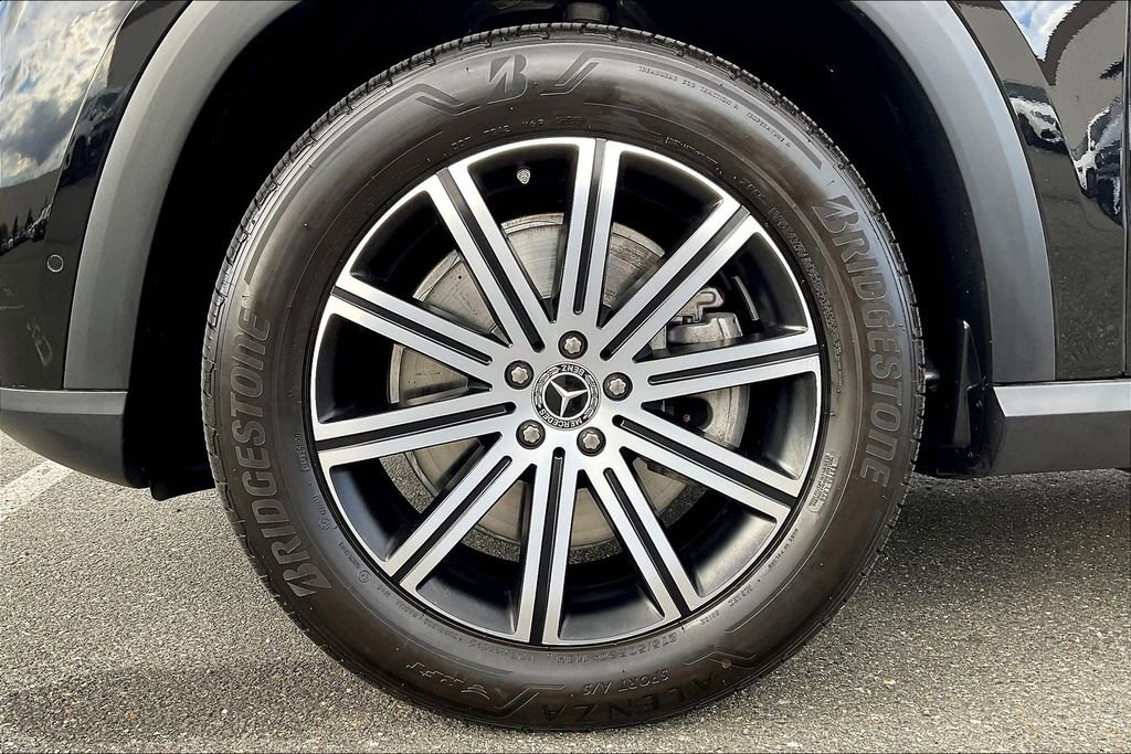 Certified 2025 Mercedes-Benz GLE 450e GLE 450e w/ Driver Assistance Package image 8