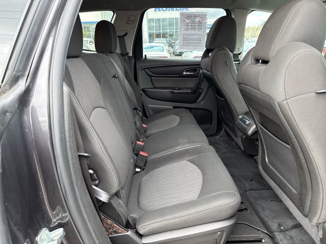 Used 2016 Chevrolet Traverse LT w/ Traveler's Package image 12