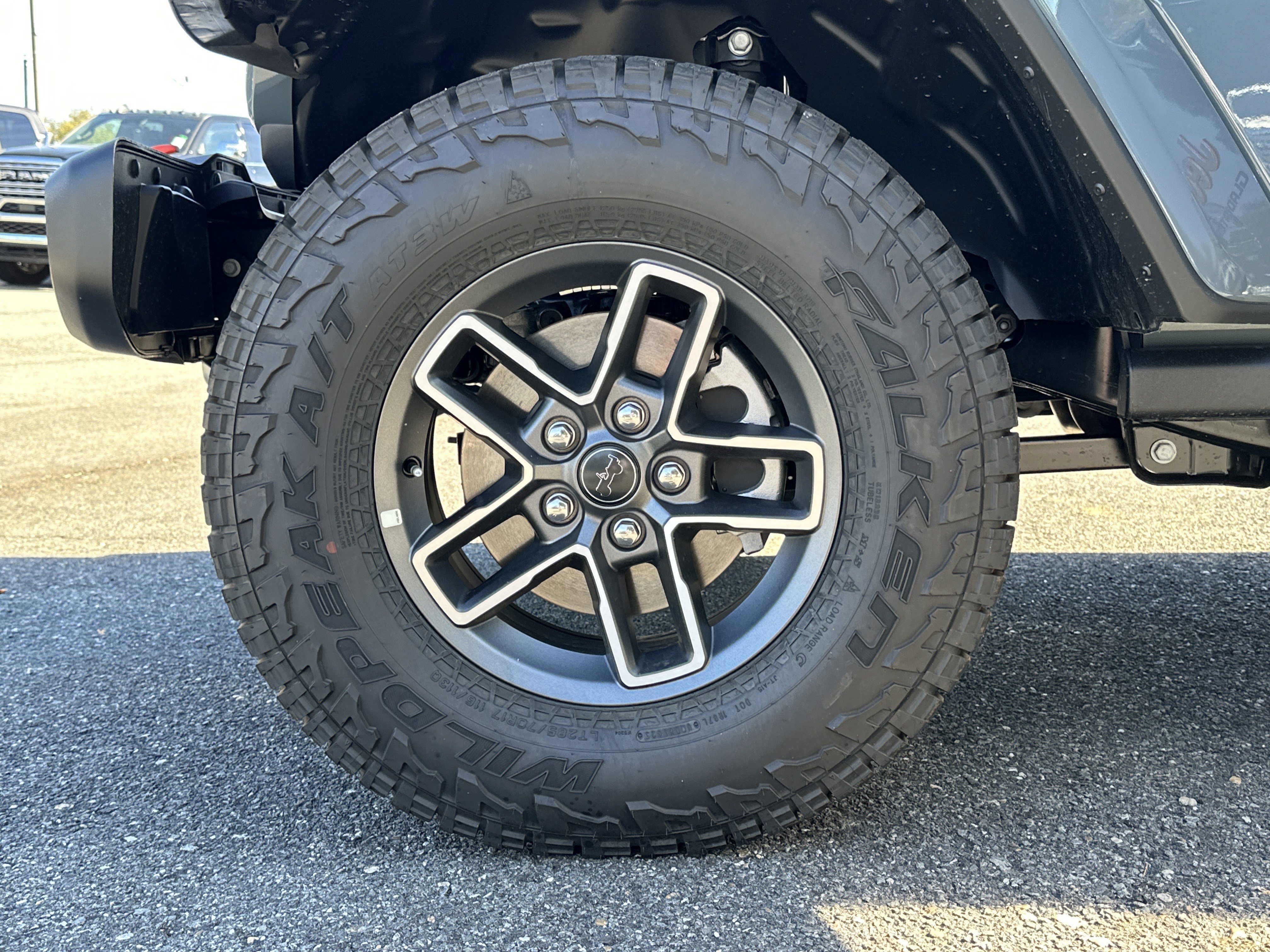 New 2025 Jeep Gladiator Mojave w/ Safety Group AWD/4WD image 14