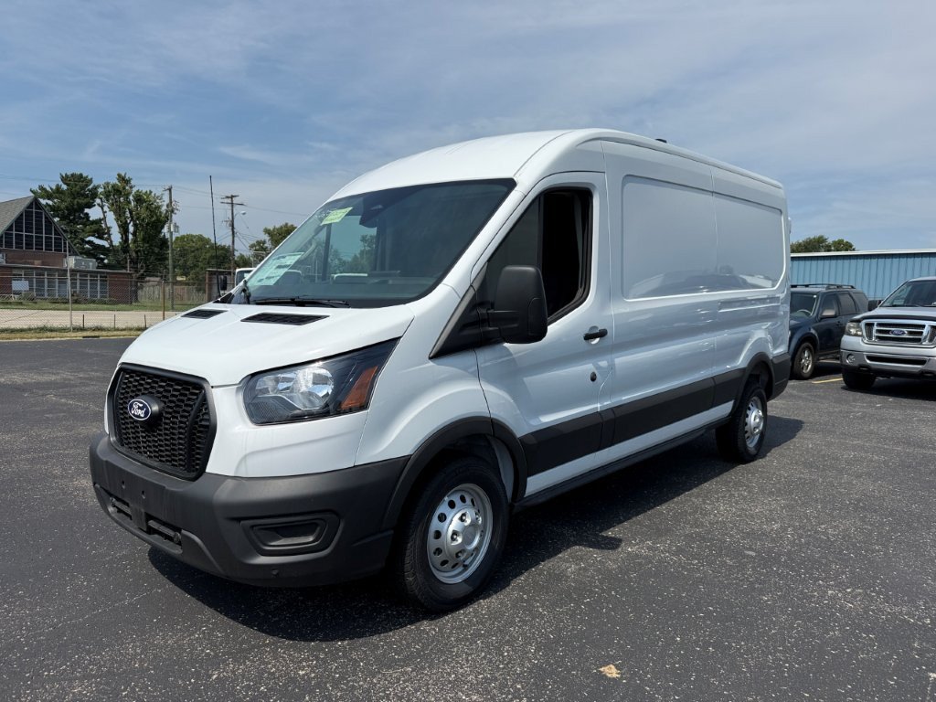 New 2026 Ford Transit 250 148 Medium Roof RWD image 3