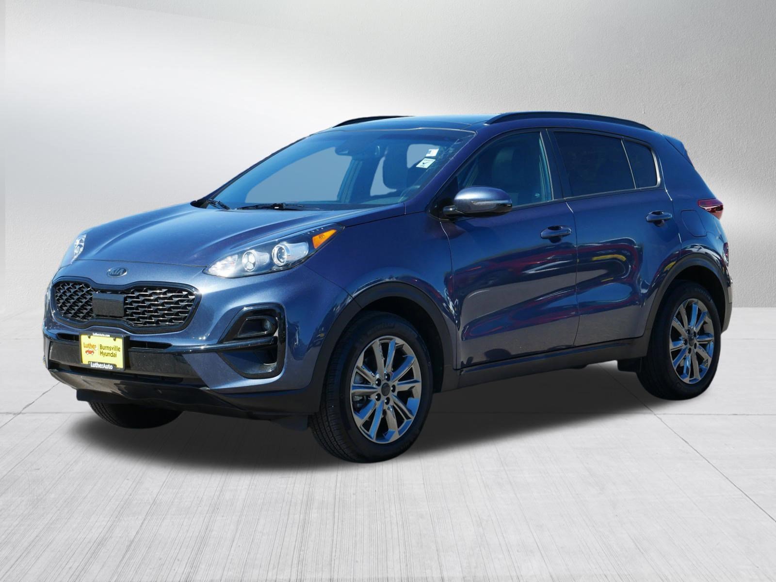 Used 2021 Kia Sportage S w/ S AWD Premium Package image 3