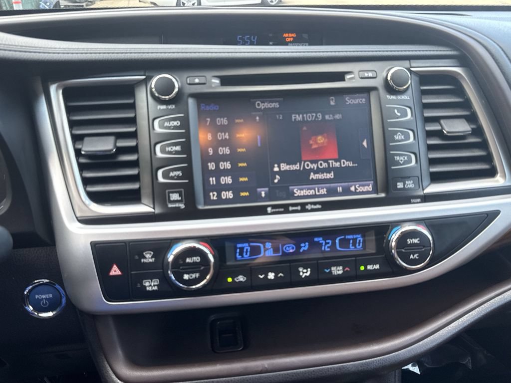 Used 2019 Toyota Highlander Limited Platinum AWD/4WD image 12