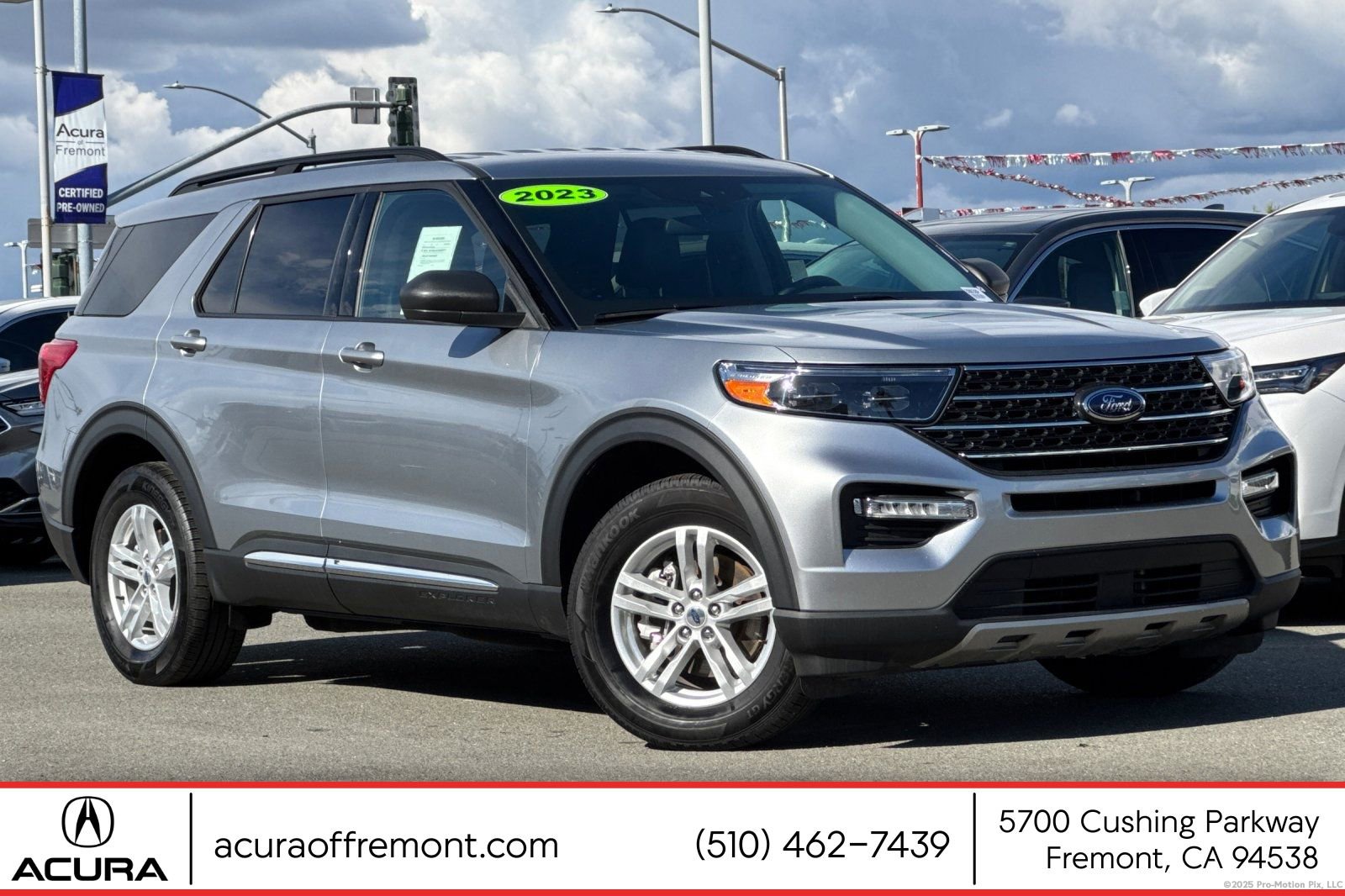 Used 2023 Ford Explorer XLT w/ Equipment Group 202A image 1