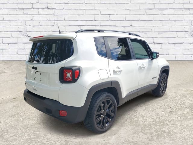 Used 2023 Jeep Renegade Altitude AWD/4WD image 4