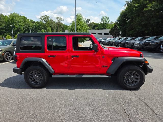 Used 2024 Jeep Wrangler Unlimited Sport AWD/4WD image 10