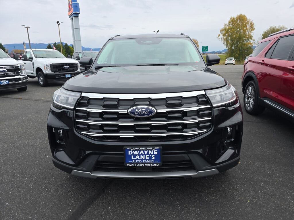 New 2025 Ford Explorer Active w/ Active Comfort Package image 2