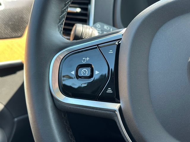 Certified 2023 Volvo XC90 B6 Plus w/ Protection Package Premier AWD/4WD image 29