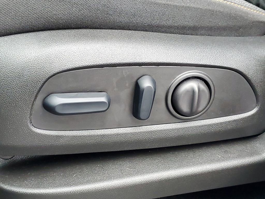 Used 2024 Chevrolet Equinox LT image 6