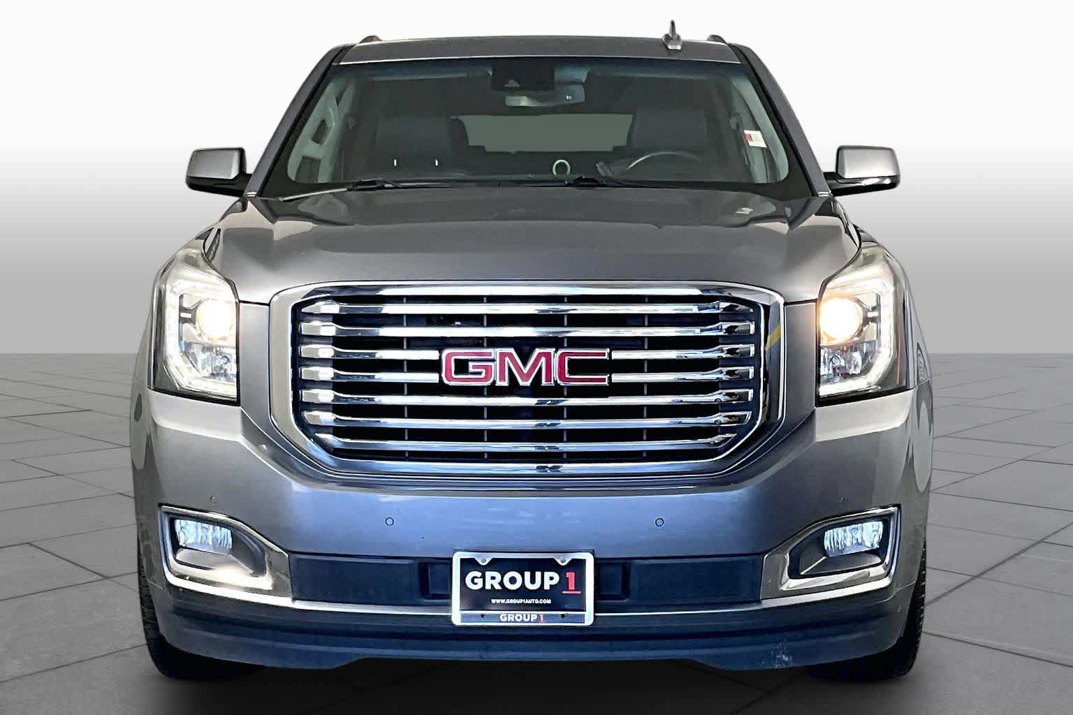 Used 2018 GMC Yukon XL SLT w/ Premium Edition RWD image 4