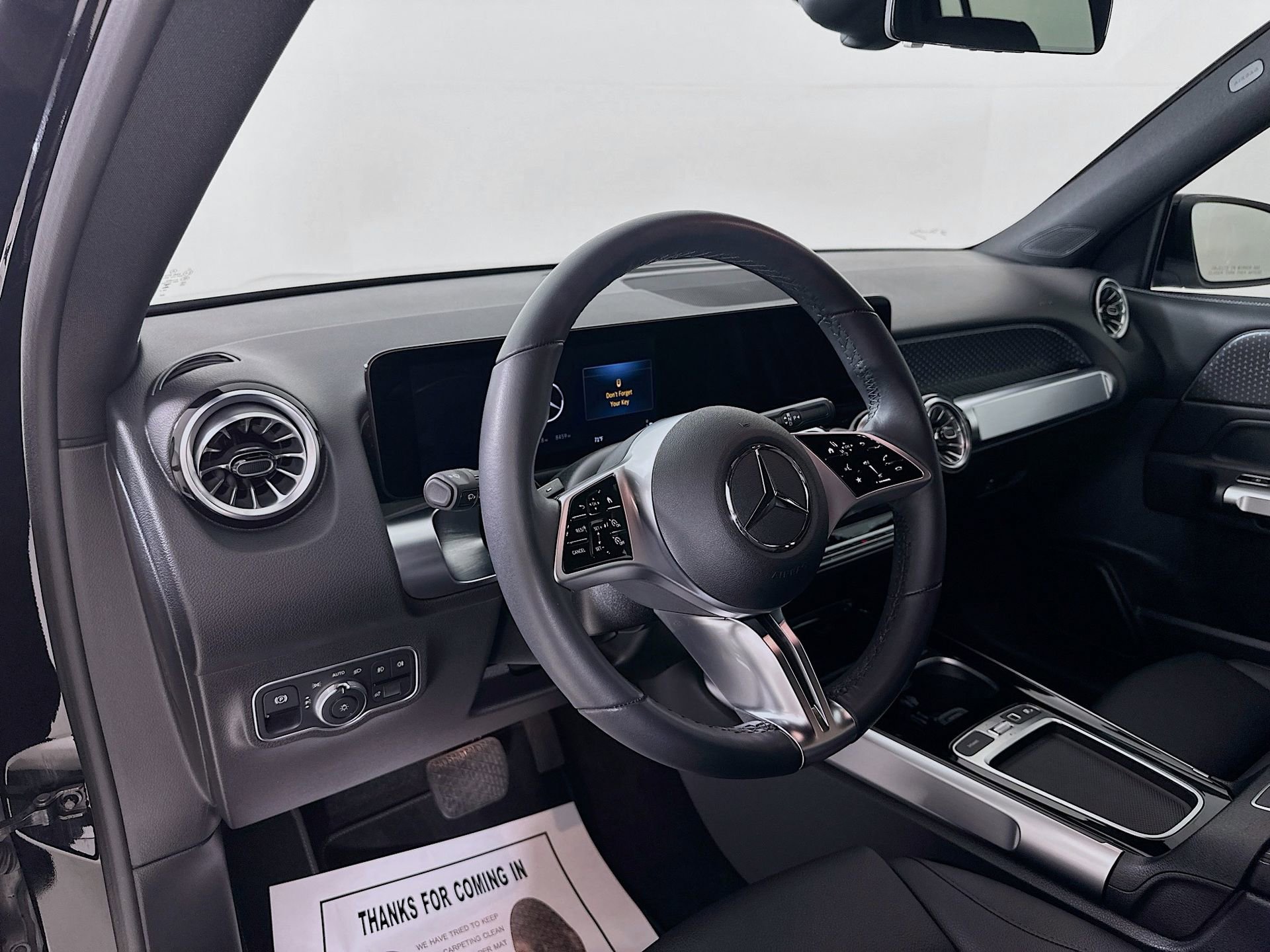 Certified 2025 Mercedes-Benz GLB 250 image 10