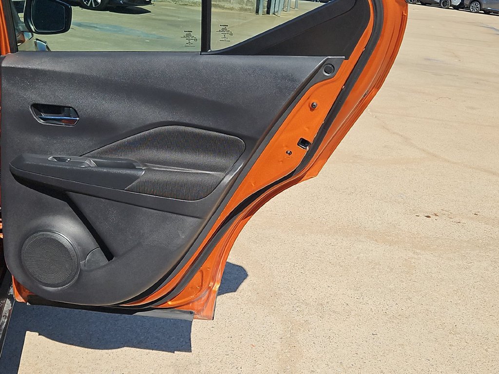 Used 2021 Nissan Kicks SV FWD image 28