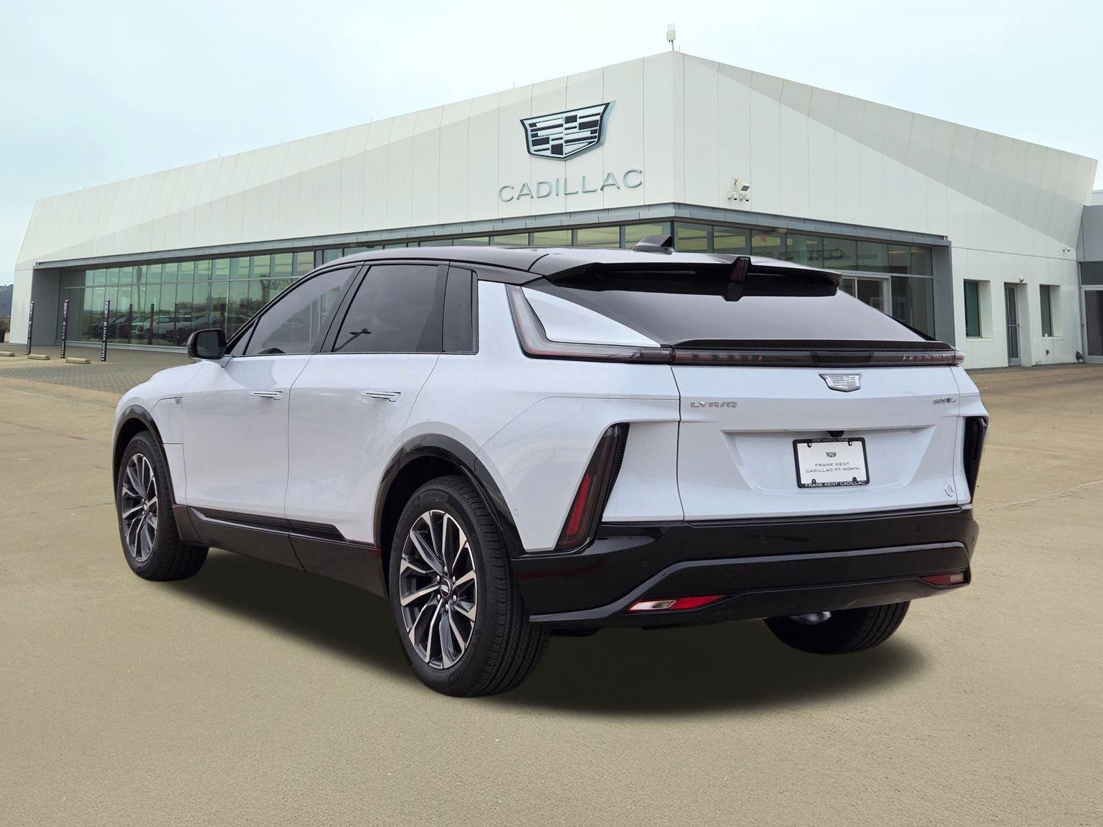 New 2026 Cadillac Lyriq Sport w/ LPO, Floor Liner Package AWD/4WD image 4